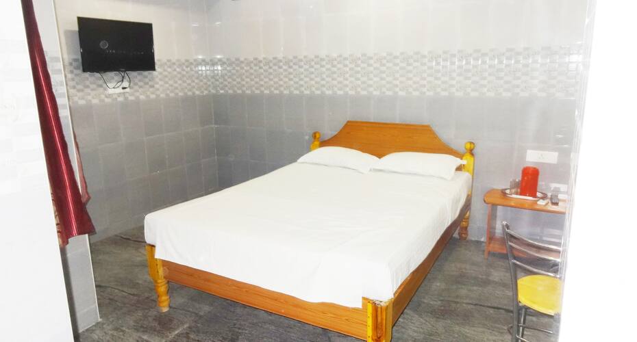 Hotel R R Residency, Tiruvannamalai 5